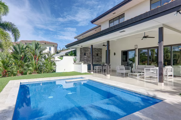Impresionante Villa De Playa En El Campo De Golf De Buenaventura