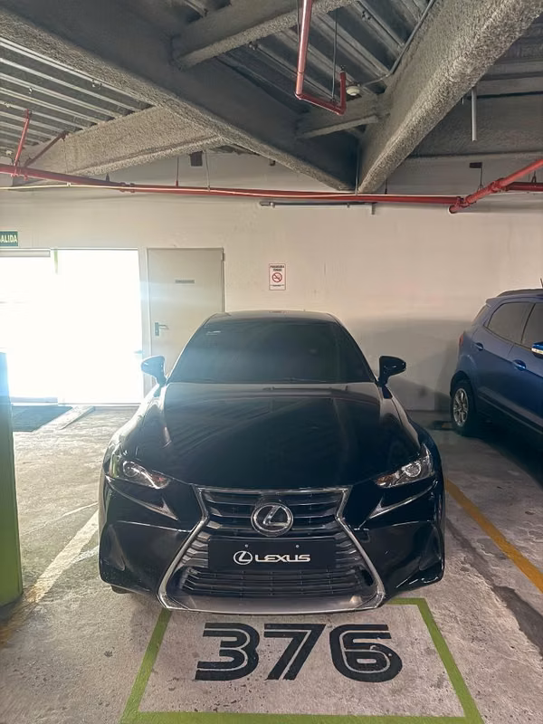 Vendo Lexus IS