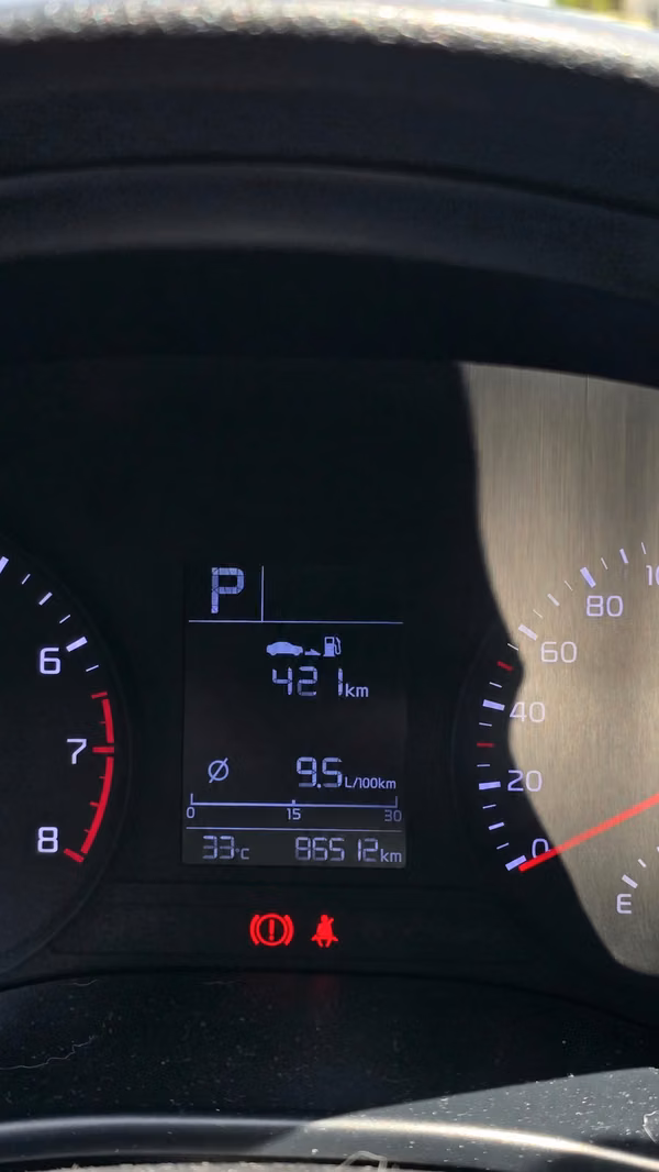 Kia Rio Hatchback 2020 automatic - Poco Kilometraje; Non-negotiable