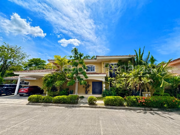House for sale in Costa de las Perlas, Costa del Este 27YCG1149