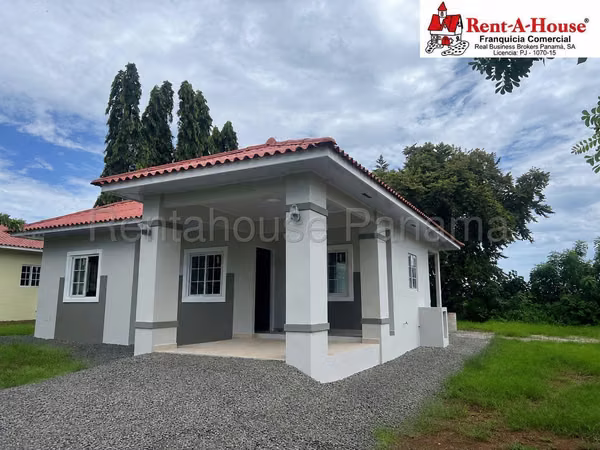 Casa En Venta En Las Tablas Manantial YS