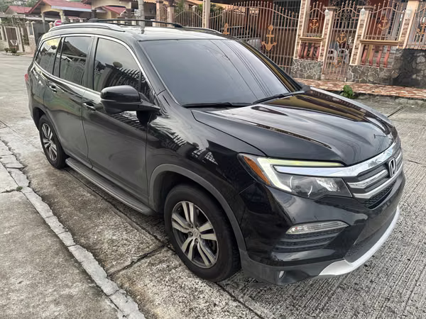 Sell Honda Pilot touring 2018