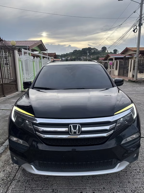 Sell Honda Pilot touring 2018