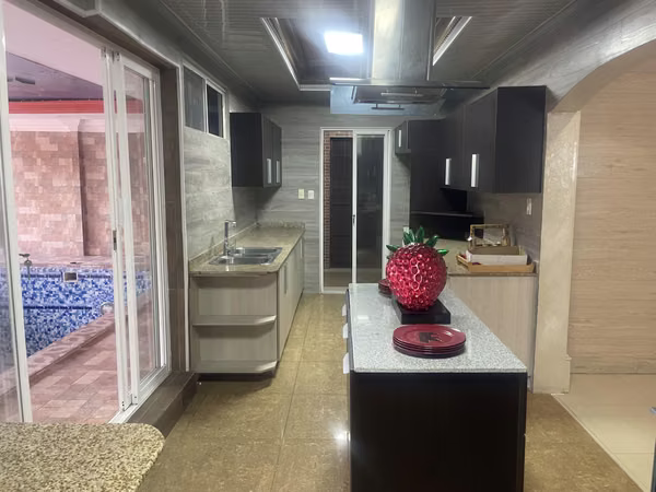 NEW PRICE! Home for Sale with POOL &amp; BAR in Brisas del Golf West