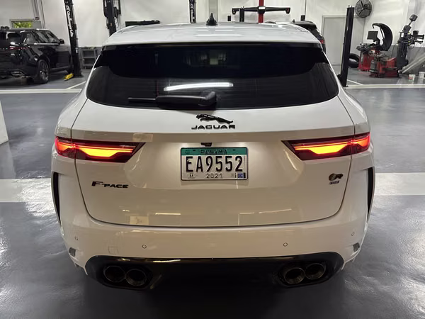 JAGUAR F-Pace R Dynamic year 2022