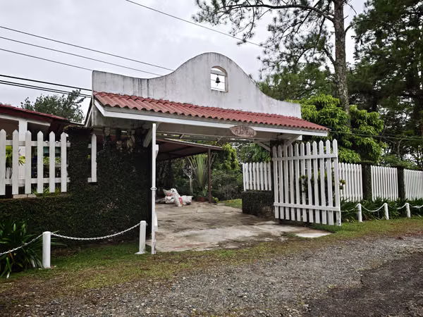 Se Vende  Espectacular Residencia en Las Nubes de Cerro Azul