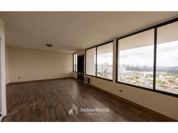 Apartamento en venta con den en PH Pacific Hills- Dos Mares