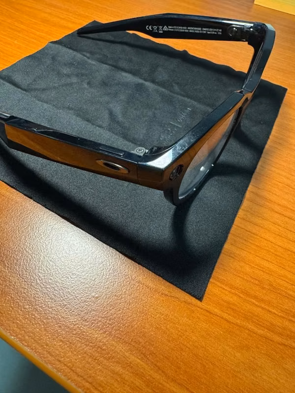 Oakley Meta lenses sold