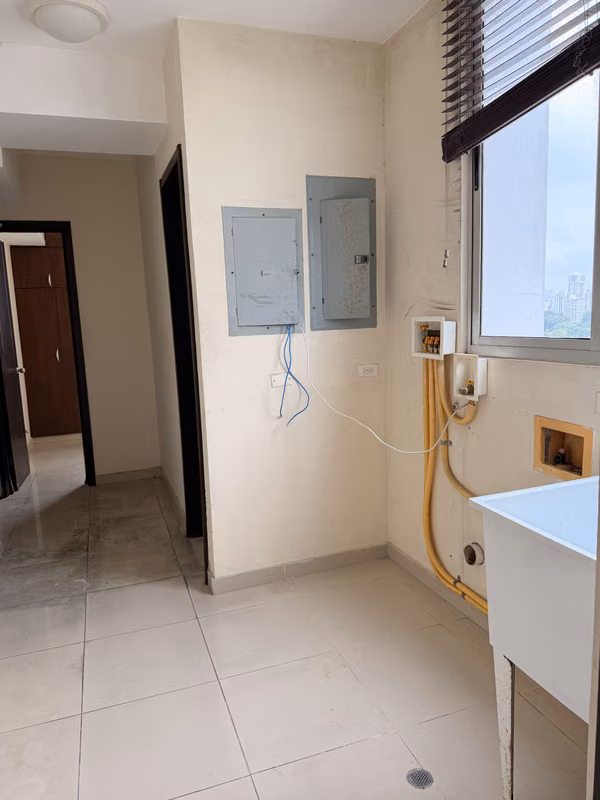 Banco Vende Apartamento en Vision Tower , Coco del Mar (SC)