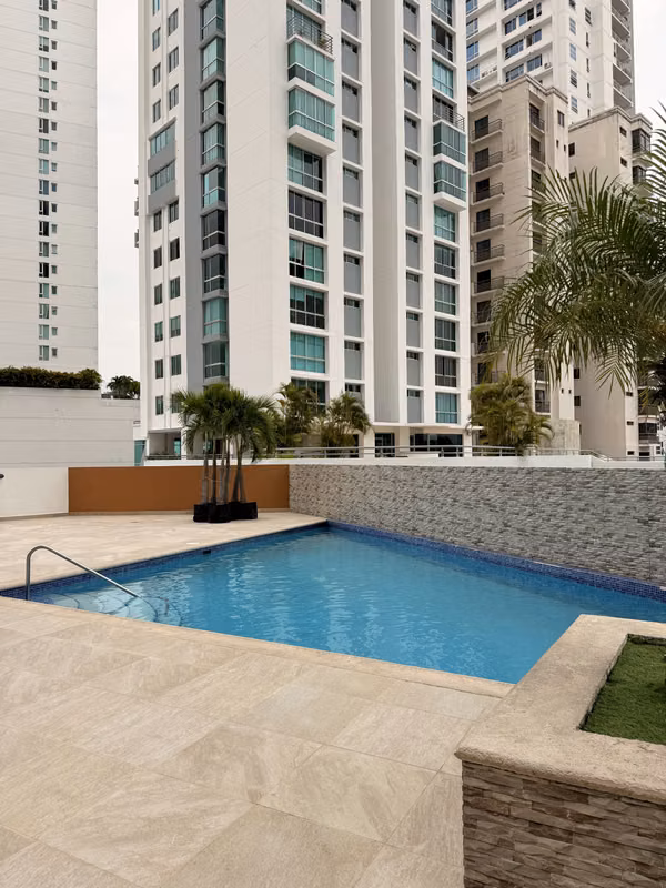 Banco Vende Apartamento en Vision Tower , Coco del Mar (SC)