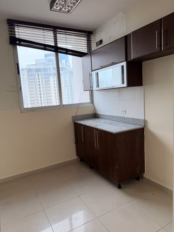Banco Vende Apartamento en Vision Tower , Coco del Mar (SC)
