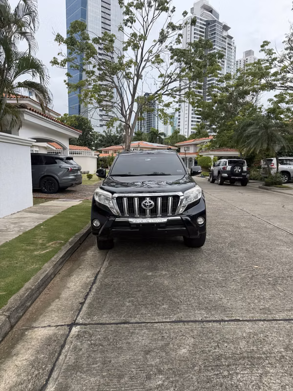 Toyota prado 2014