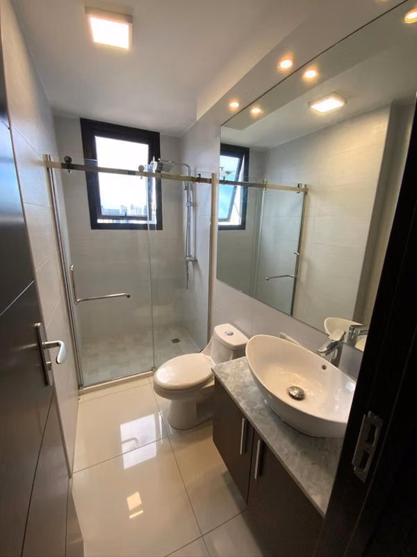 Spacious and comfortable 119.06 m² apartment located at PH Carreras Tower