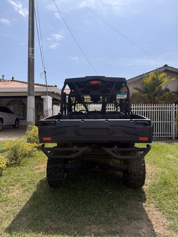 For sale Artic Cat 5 passages-700cc, 4x4