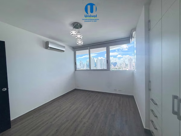 Precio Reducido, Apartamento en Venta en San Francisco - PH Joy Tower