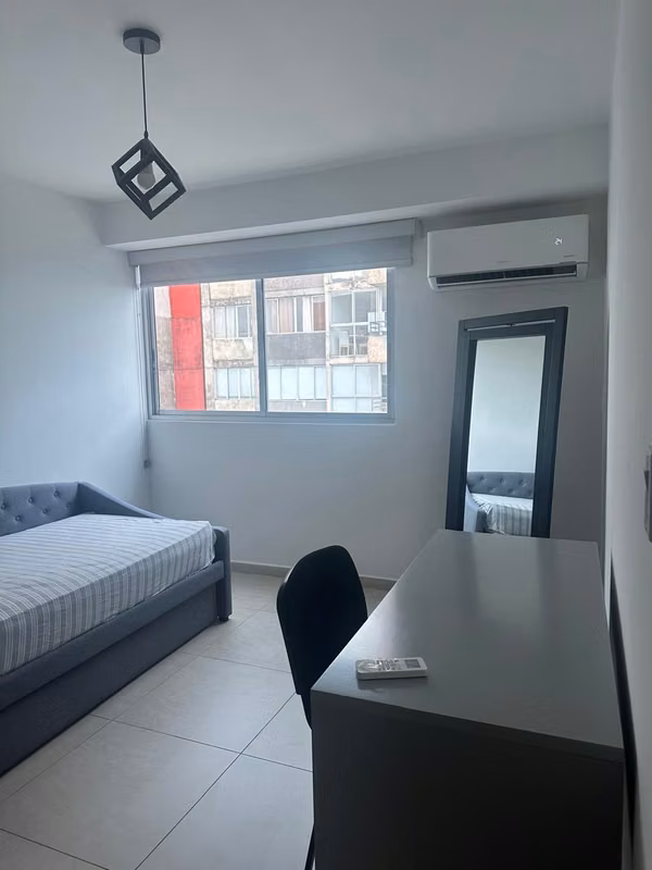 Vive detras del parque Omar Apartamento Amoblado