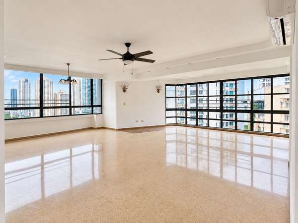 APARTMENT FOR SALE IN PUNTA PAITILLA