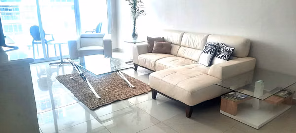 Alquilo Apartamento Amoblado en Bellavista