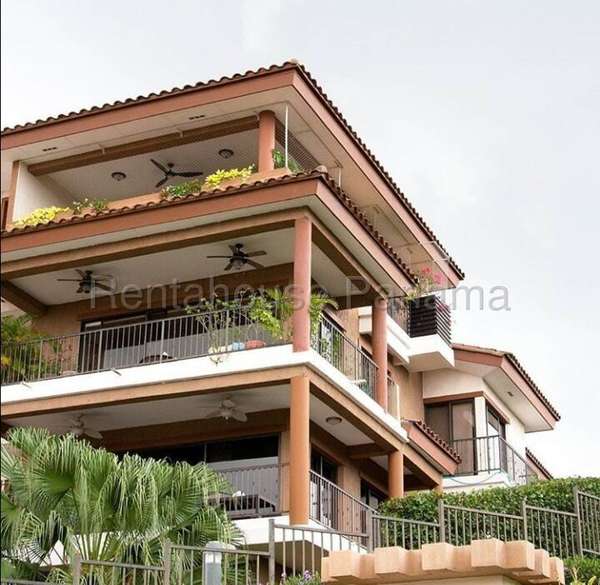 Apartment sold in Clayton MDV27-2230
