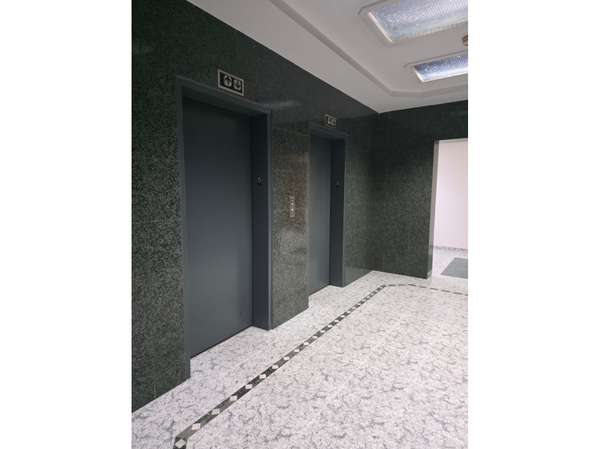 Oficina en alquiler en Obarrio | 90 m² y 2 estacionamientos