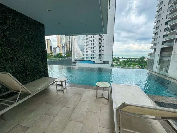 APARTAMENTO A 1 CUADRA DE AVENIDA BALBOA