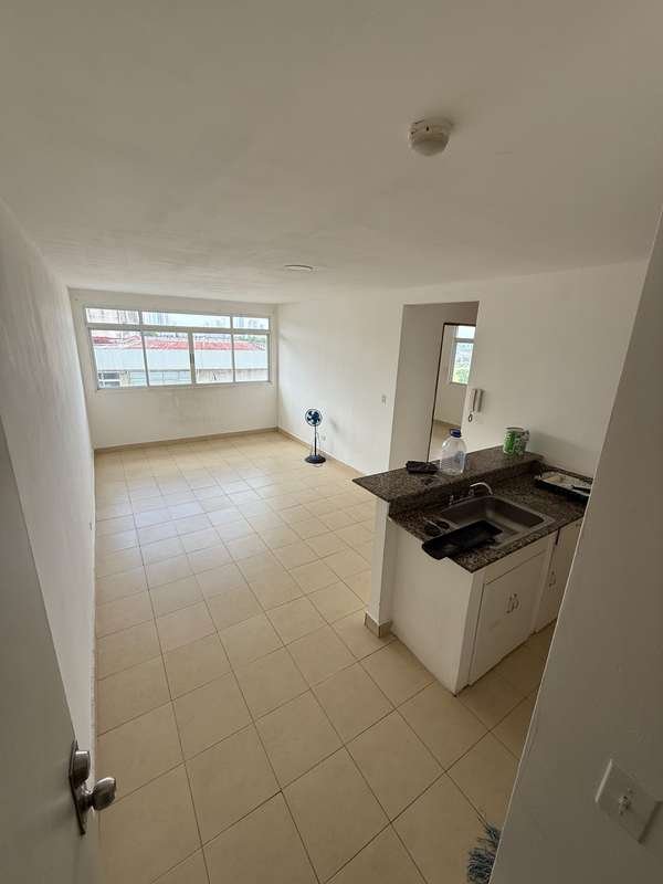 Alquiler en El Crisol cerca del Metro LB 2r 2b $680!