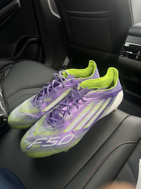 Tacos Adidas F50 elite -exelente estado- talla 9 1/2 