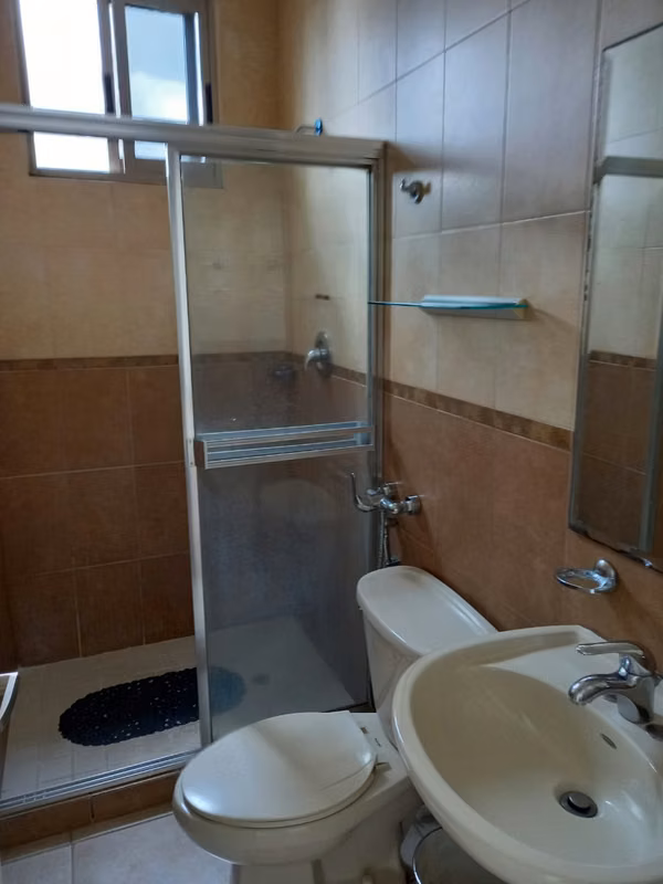 $155K) 124; SAN FRANCISCO BAY) 124; 98M ²) 124; HIGH FLOOR) 124; 2 PARKING