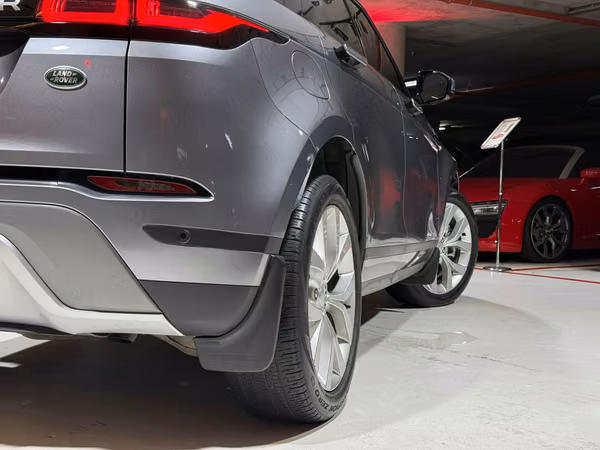 Land Rover Evío 2023