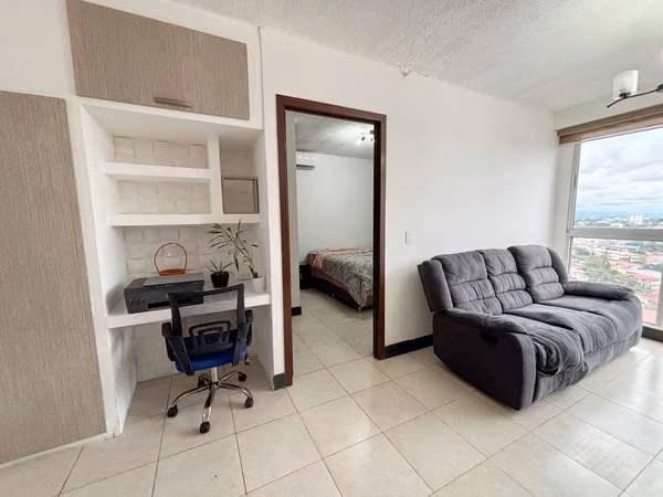 Alquiler apartamento semiamoblado en Parque Lefevre - PH Sorrento