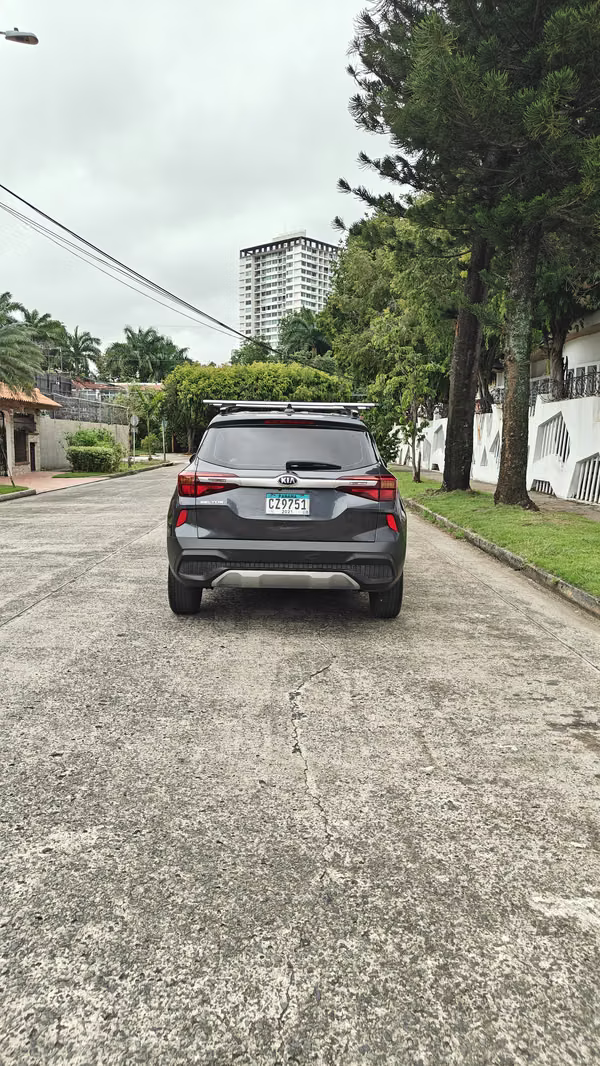 Kia seltos 2022 Automatic