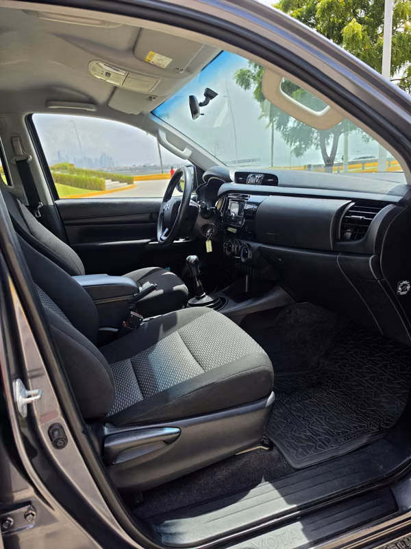 TOYOTA HILUX 2023 4X4 IMPECABLE $24,900