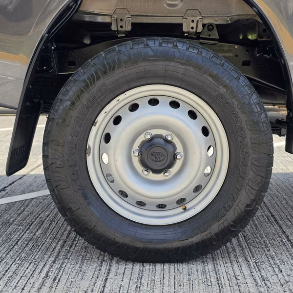 TOYOTA HILUX 2023 4X4 IMPECABLE $24,900