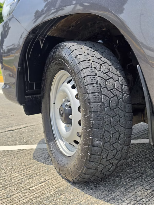 TOYOTA HILUX 2023 4X4 IMPECABLE $24,900
