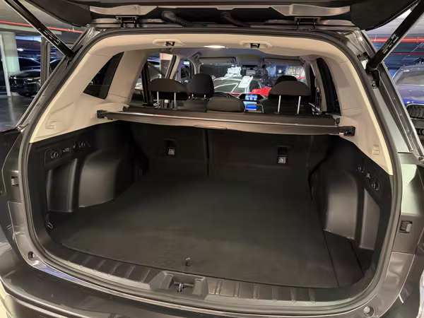 SUBARU FORESTER AWD 2025