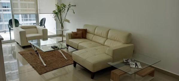 * Apartamento en Bella Vista I amoblado I 3 Rec I con balcon y vista a la ciudad