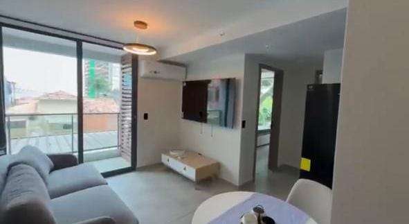 Amoblado Apartment in Bellavista DC