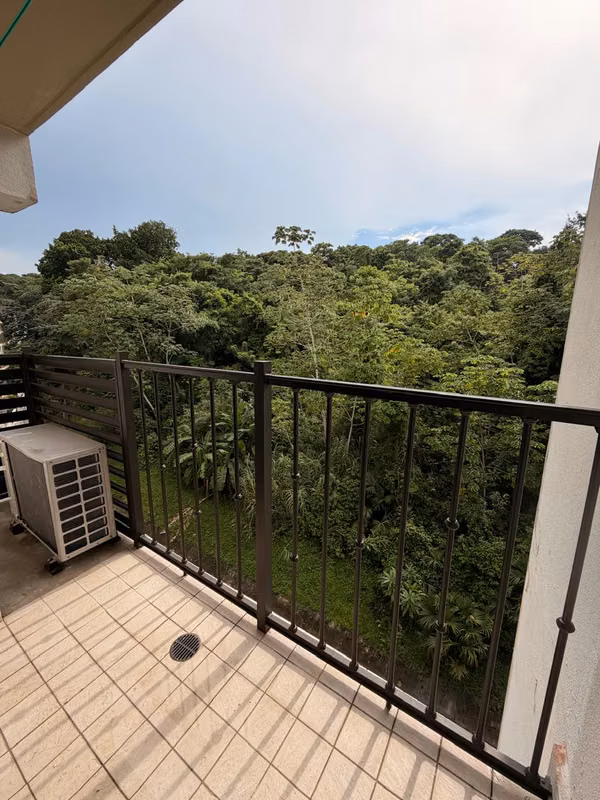 VENDO IMPECABLE APARTAMENTO COMO NUEVO EN ALBROOK