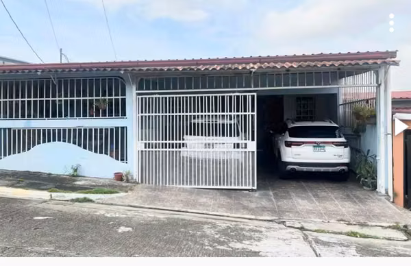 VENTA DE CASA EN CERRO VIENTO