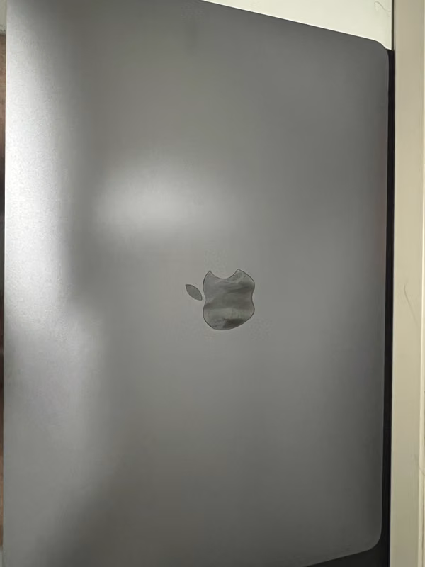 MacBook Pro M2 13”