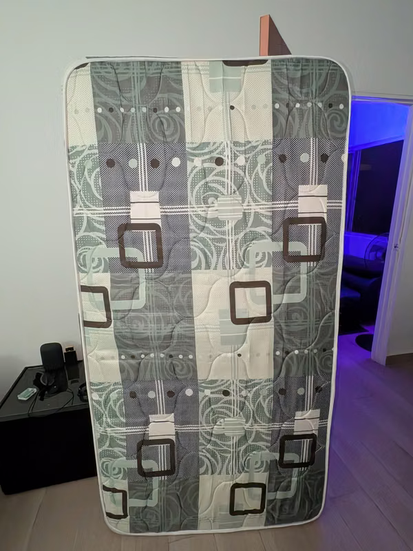 2 Fam TWIN 3 / 4 Almost New + one used