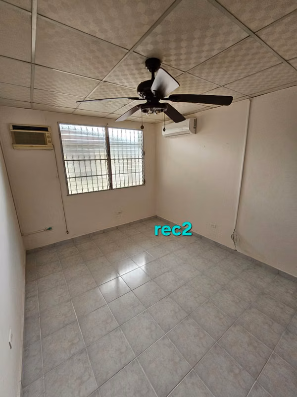 C2598 SE VENDE AMPLIA CASA EN VILLA LUCRE POR DEBAJO DEL AVALUO