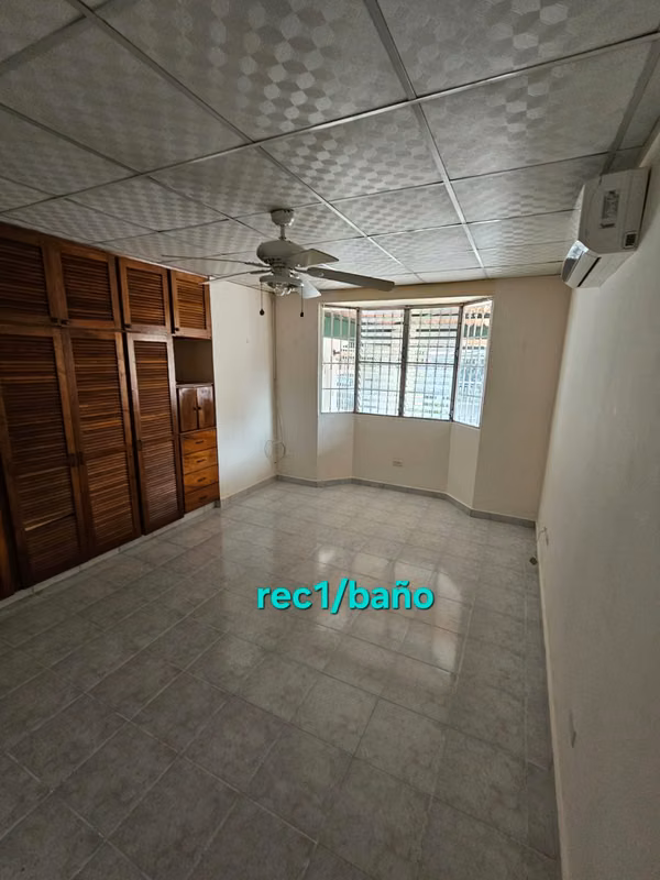 C2598 SE VENDE AMPLIA CASA EN VILLA LUCRE POR DEBAJO DEL AVALUO