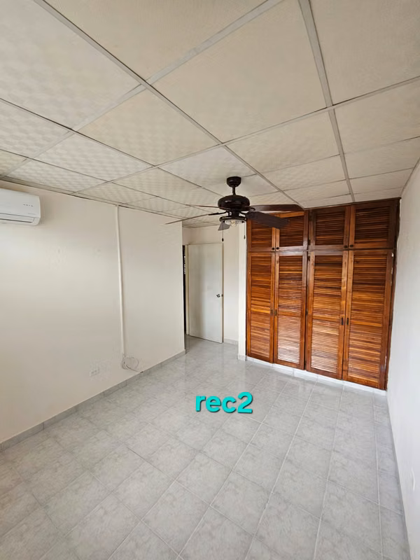 C2598 SE VENDE AMPLIA CASA EN VILLA LUCRE POR DEBAJO DEL AVALUO