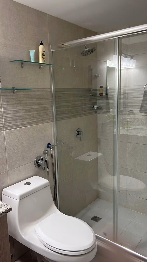 LARGE FURNISHED APARTMENT IS RENTED EH THE PH GREENWOOD IN THE FOREST