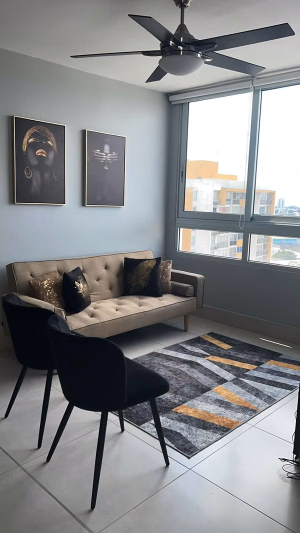 LARGE FURNISHED APARTMENT IS RENTED EH THE PH GREENWOOD IN THE FOREST
