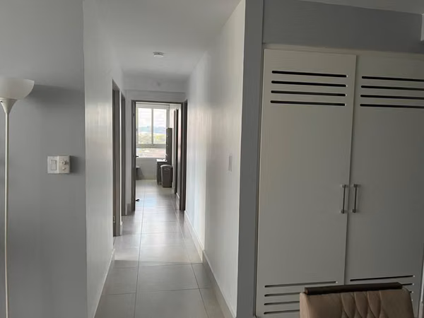 LARGE FURNISHED APARTMENT IS RENTED EH THE PH GREENWOOD IN THE FOREST