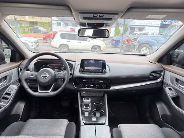 NISSAN XTRAIL 2023