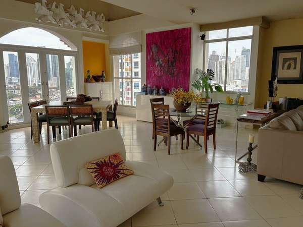Penthouse con azotea privada de 200 m² en El Carmen