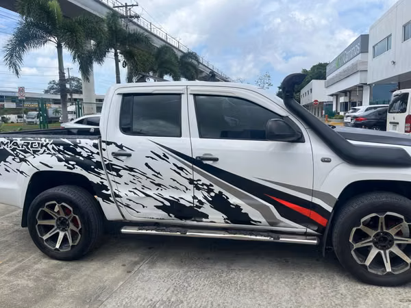 Amarok Blanca